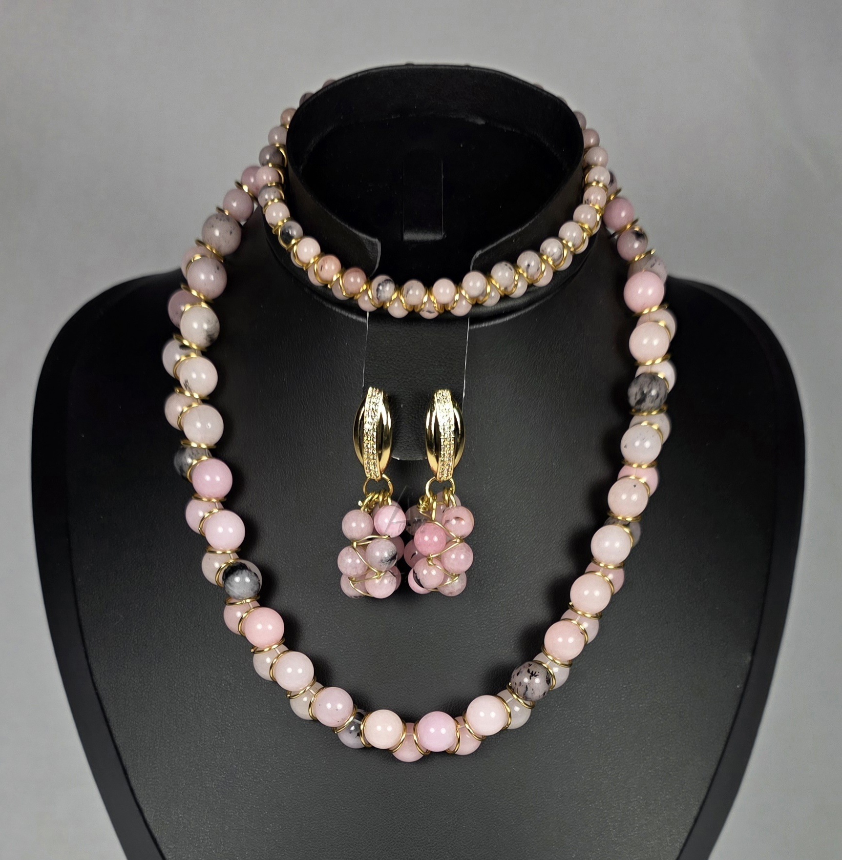 Ubong – Goddess Jewellery Set